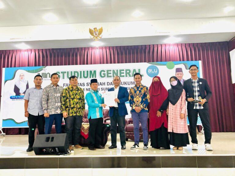 Fakultas Syariah dan Hukum UINSU Gelar Studium General dan MoU dengan PERADI Medan